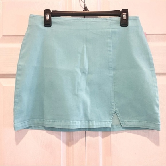 Dresses & Skirts - Wild Fable Women Stretchy Glitter Turquoise Colored Mini Skirt Size 12